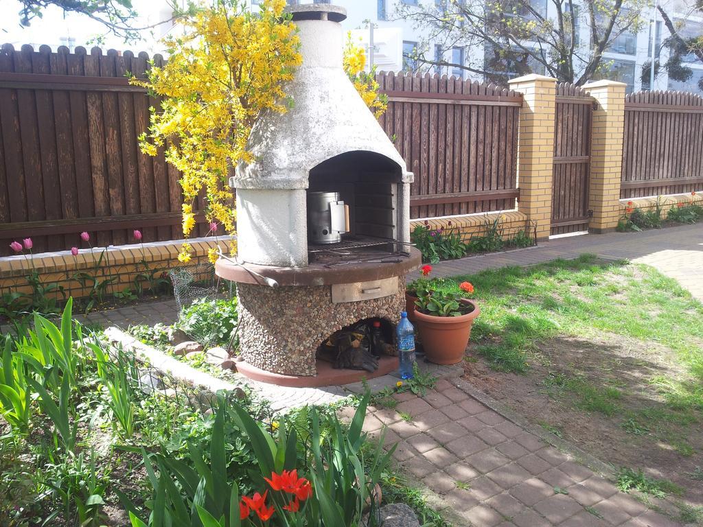 Cozy Apartment With Garden Gdańsk Exterior foto